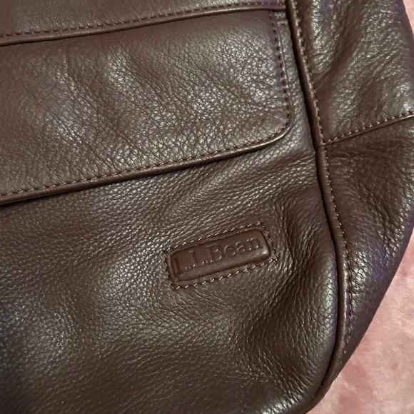 LL Bean Brown Leather Sling AmeriBag - Picture 7 of 14